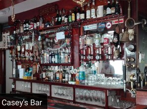 Bar (in der Unterkunft)