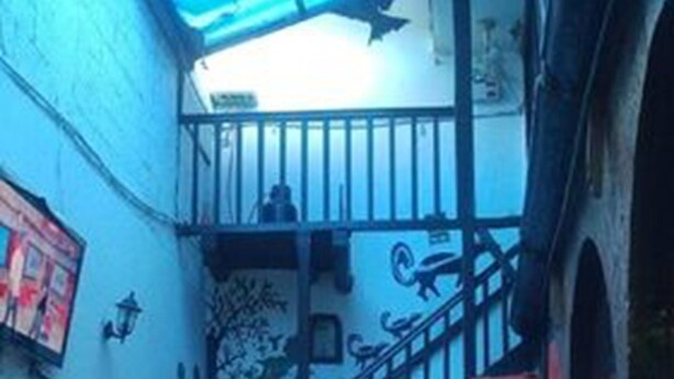Lobby sitting area - Hostel Shlomi (Cusco)