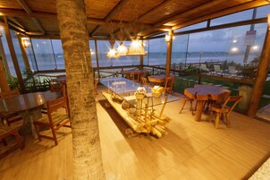 Desayuno buffet incluido todos los días 