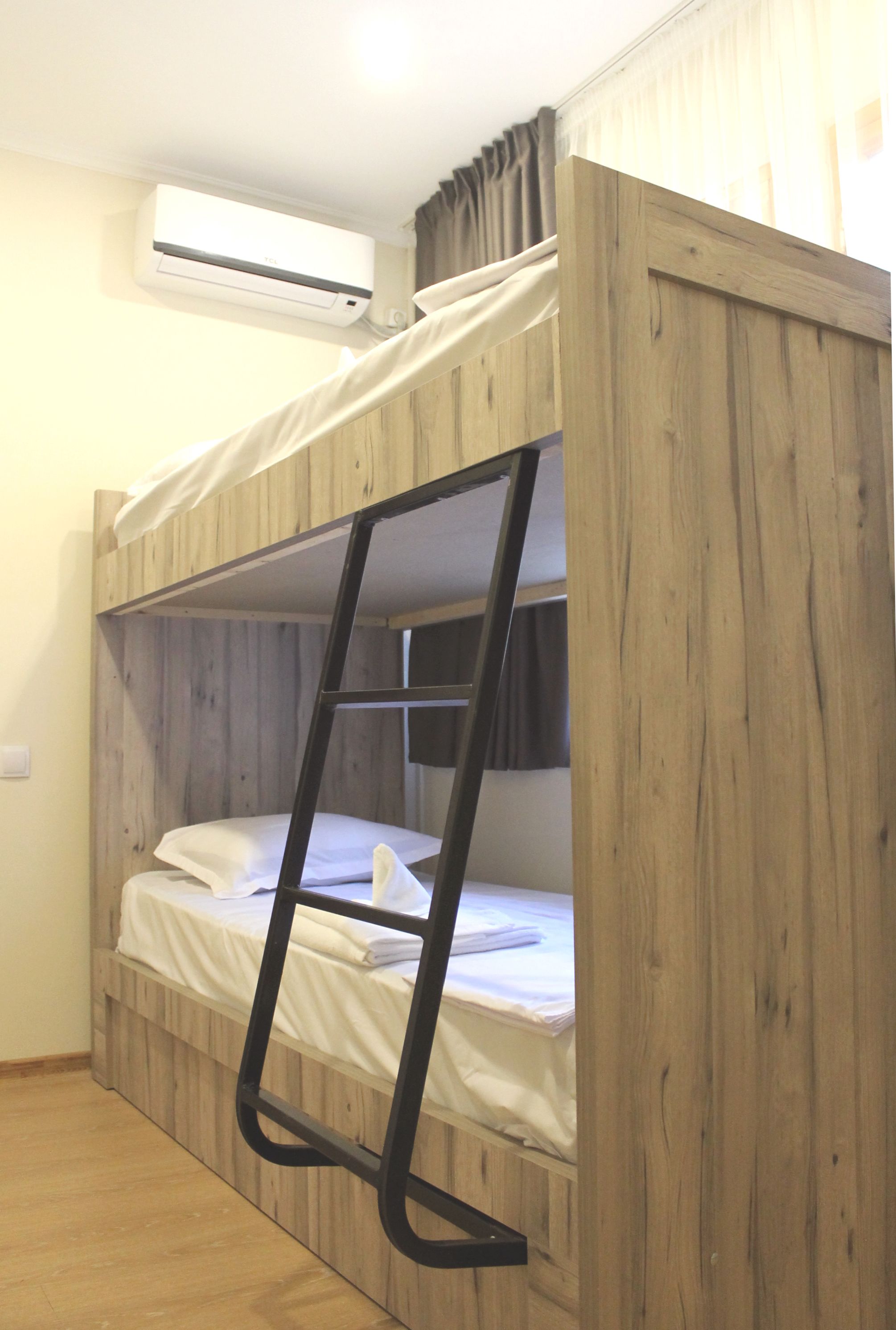 Phòng đôi Economy | 2 phòng ngủ, trang bị nội thất với thiết kế riêng biệt, phòng cách âm 