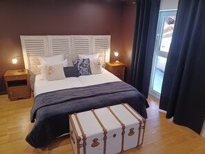 Kahden hengen comfort-huone (kaksi sänkyä) | 1 makuuhuone, yksilöllisesti sisustettu, yksilöllisesti kalustettu