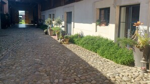 Uklassifisert bilde, 4 av 81, knapp