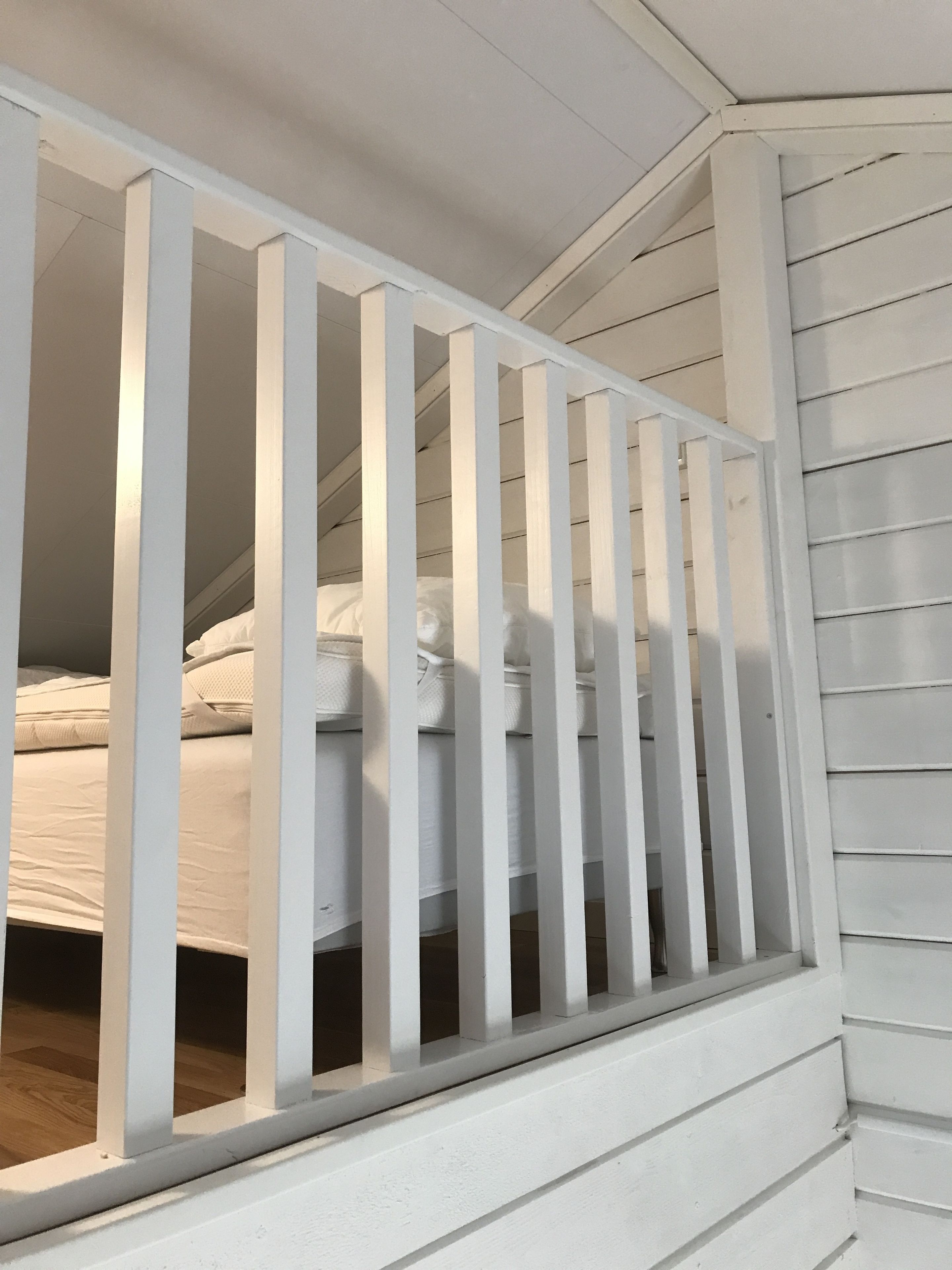 Superior Cottage, Sauna | 3 bedrooms, Egyptian cotton sheets, pillow-top beds, blackout curtains