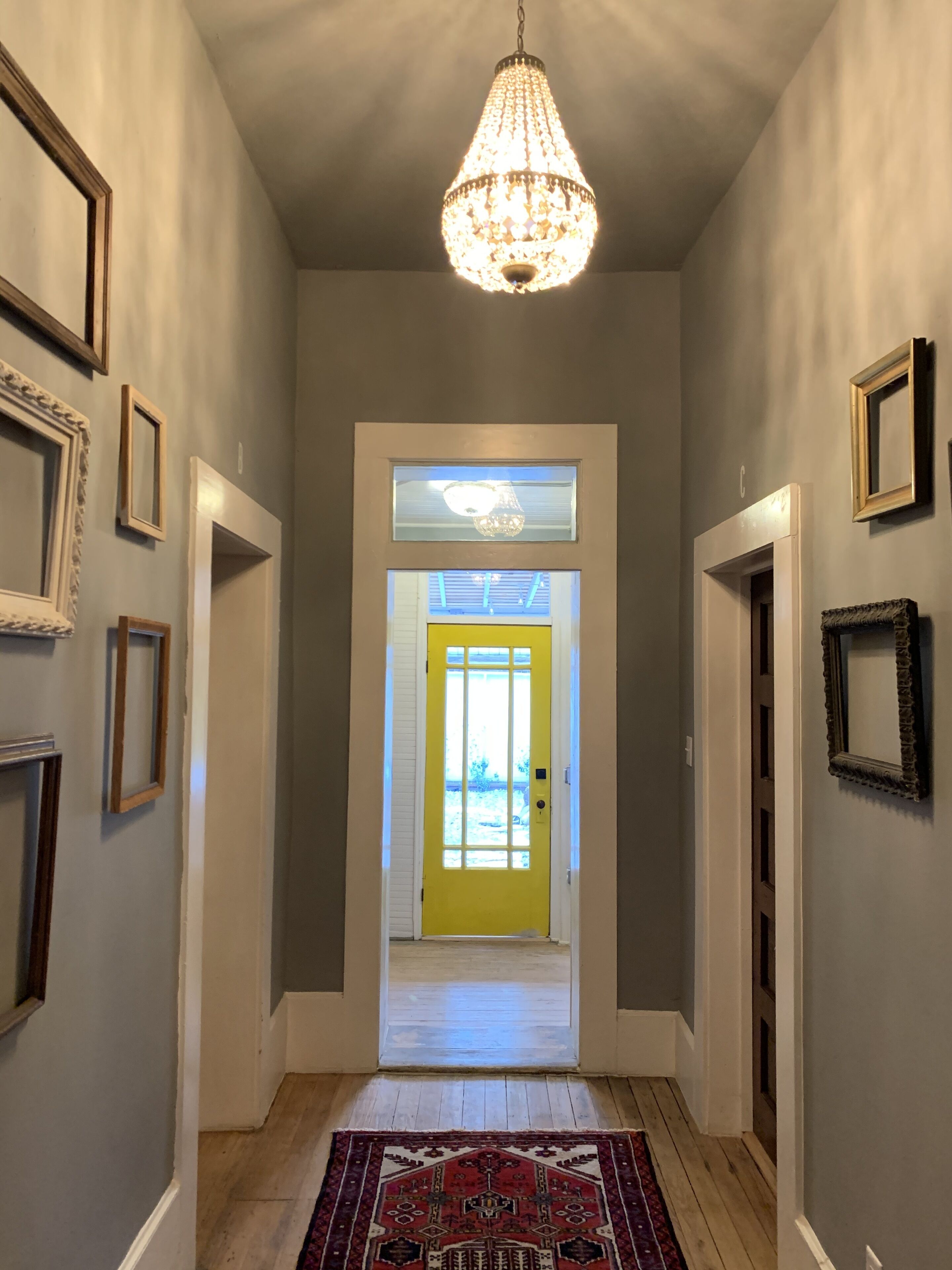 Premium Two-Queen House - No Pets | Premium bedding, down comforters, individually decorated