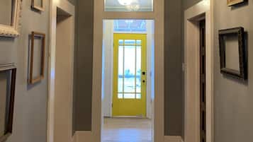 Premium Ev | Kaliteli yatak takımı, kuştüyü yorgan, ayrı ayrı dekore edilmiş