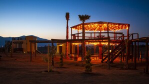 Exterior - Cuatro Lunas (Valle de Guadalupe)