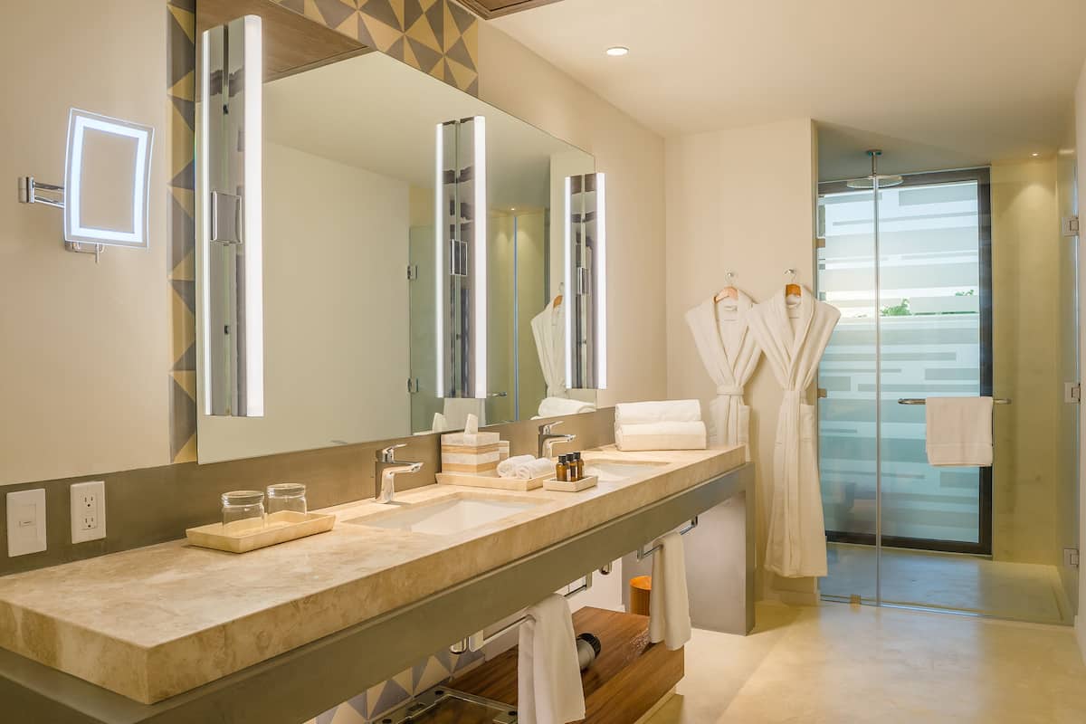 shower, rainfall showerhead, eco-friendly toiletries, hair dryer