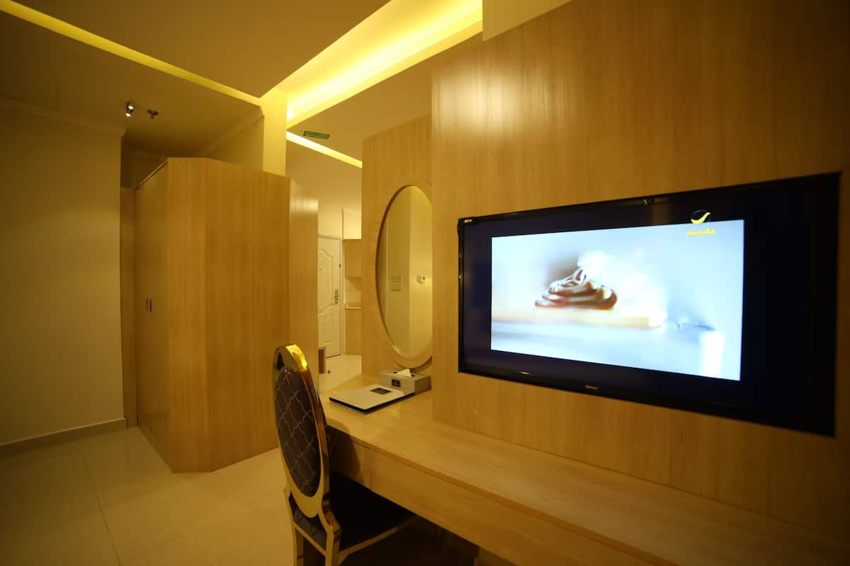 Ropa de cama de alta calidad y minibar
