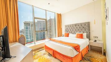 Junior Suite | Premium bedding, minibar, in-room safe, desk