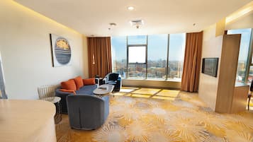 Executive Suite, 1 Bedroom | Living area | Smart TV