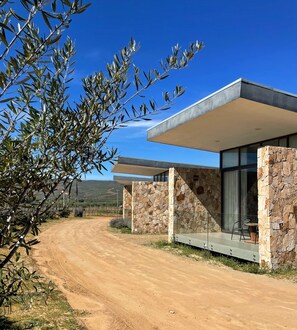 Front of property - Casa Urbina Wine Resort (Valle de Guadalupe)