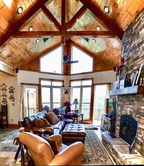 Upstairs Living Area with sweeping views of Lake Eufaula