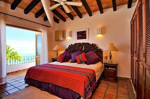 2 Schlafzimmer, Zimmersafe, Schreibtisch, Bügeleisen/Bügelbrett