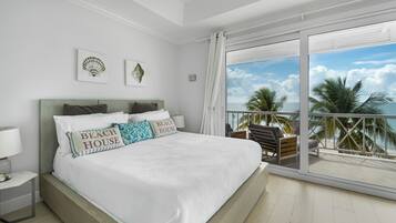 4 chambres, coffres-forts dans les chambres, fer et planche à repasser