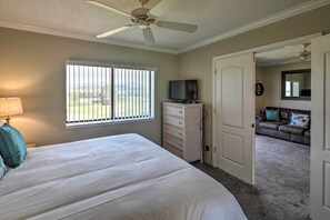 2 chambres, bureau, accès Internet, draps fournis