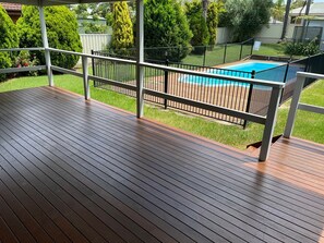 Property grounds - 3 bedrooms - sleeps 6 (Shoalhaven Heads)