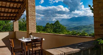 La pieve country house, villa, pool, relax, dreams house, sibillini, playground