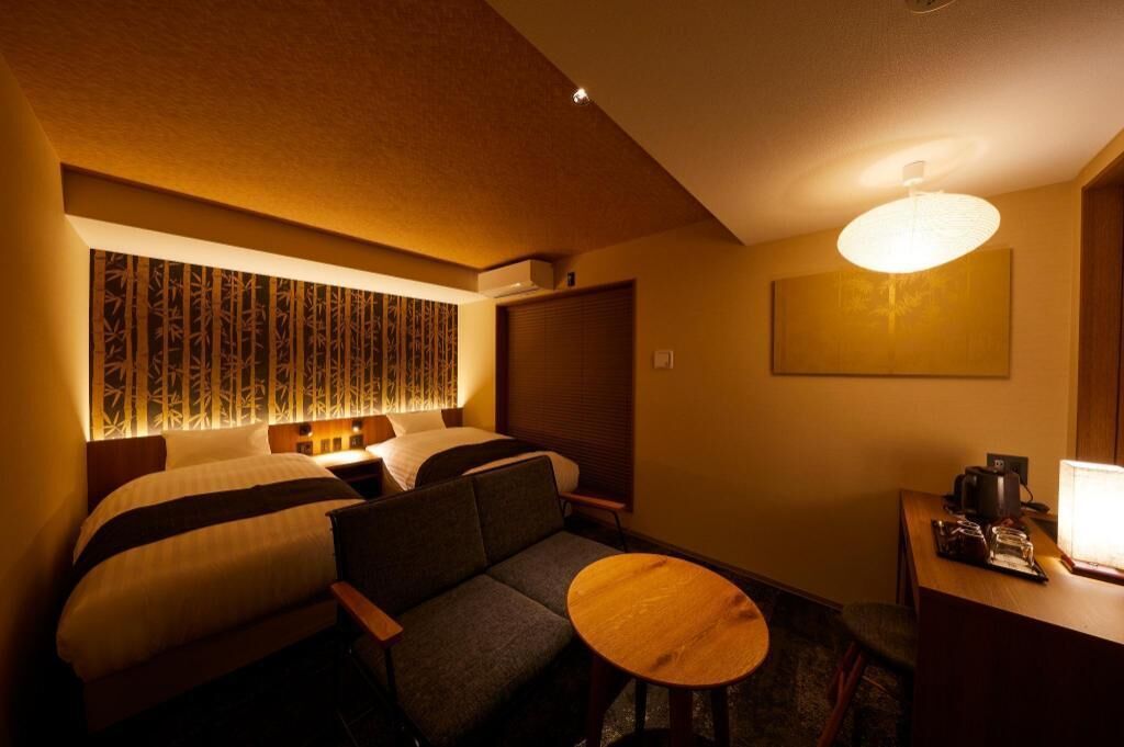 In-room safe, desk, blackout drapes, soundproofing