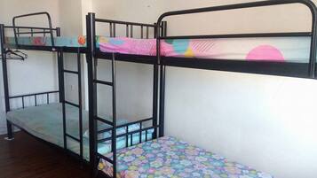 Shared Dormitory, Mixed Dorm (6 Beds) | Desk, free WiFi, bed sheets