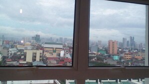 View from property - Anika's Stay Over - Hostel (Manila)