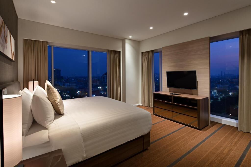Egyptian cotton sheets, premium bedding, down comforters