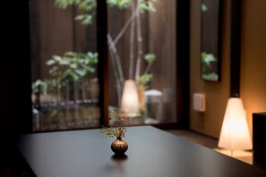 In-room safe, desk, free WiFi, bed sheets - Rinn Kujofujinoki Central (Kyoto)