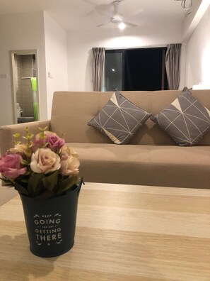 ETM Simple and Nice Home, Genting  | Strykjärn/strykbräda