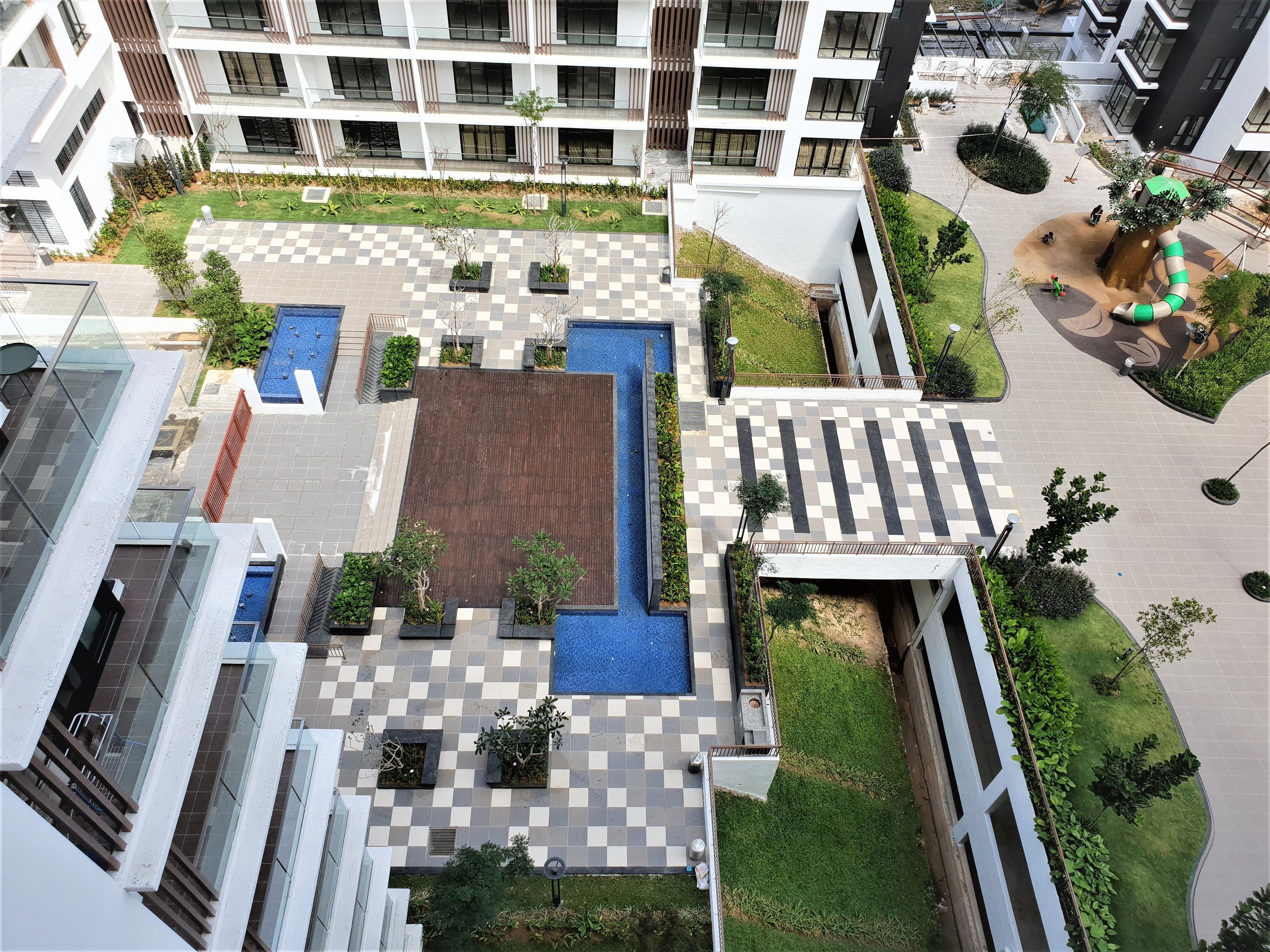 Kolam renang outdoor