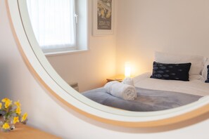 1 bedroom, iron/ironing board, WiFi, bed sheets