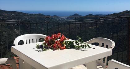 Appartement dans le Borgo delle Stelle. Grande terrasse avec une vue magnifique!