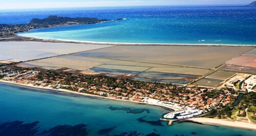APPARTEMENT AU CALME DANS VILLA EN REZ DE JARDIN