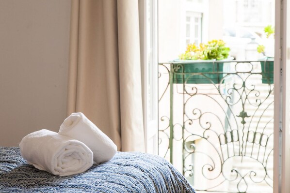 1 bedroom, iron/ironing board, WiFi, bed sheets