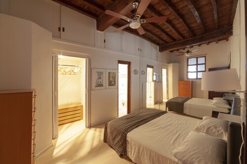 Independent 50 meters from the central and very Tuscan Duomo