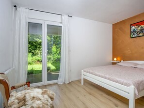 3 Schlafzimmer, Reisekinderbett, kostenloses WLAN