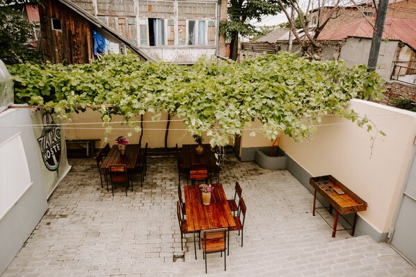 Terrace/patio - Viking Hostel (Tbilisi)