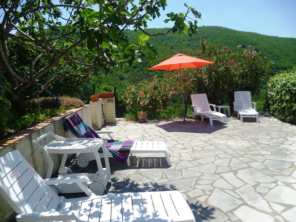 Terrace/patio - Gîte Bien être en Cevennes (Aumessas)