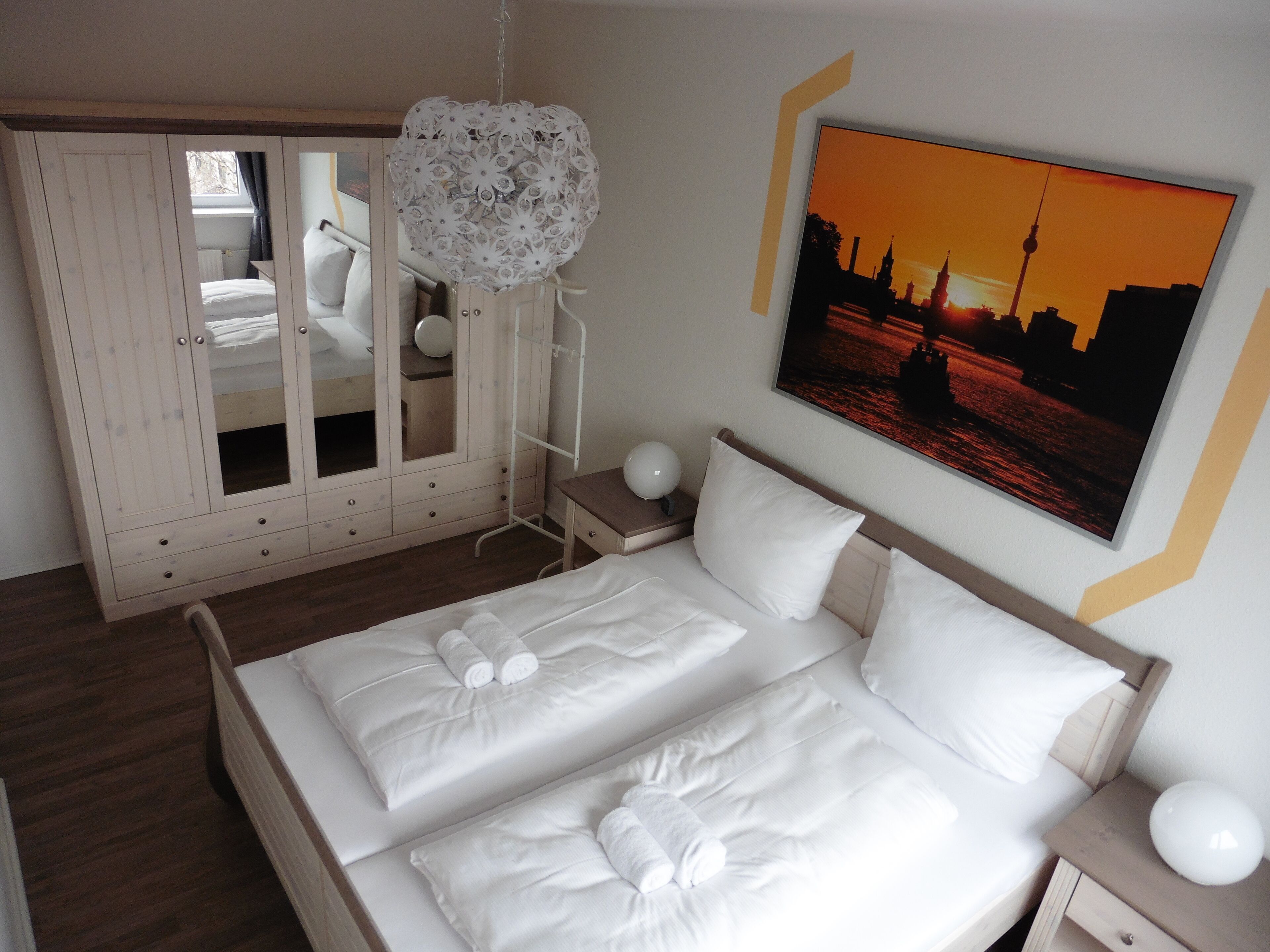 2 bedrooms, free WiFi, bed sheets