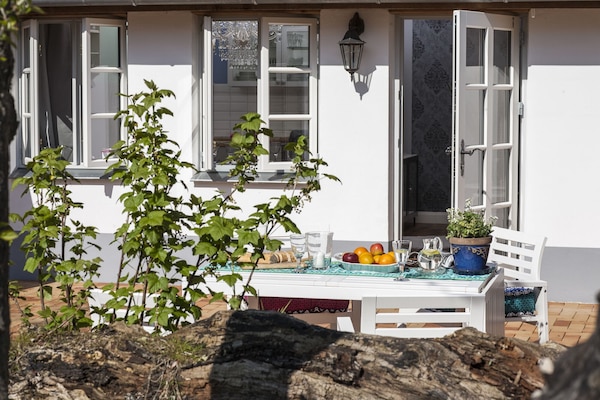 genug Platz für alle zum Klönen und Grillen