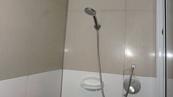 Ducha en el baño