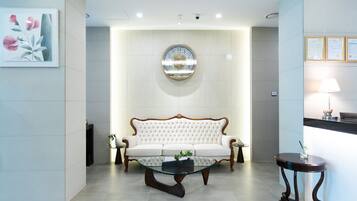 Sala de estar en el lobby