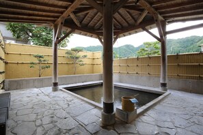 Aguas termales