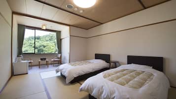 In-room safe, blackout curtains, free WiFi