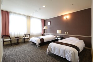 In-room safe, blackout drapes, free WiFi - Blanc Art Misasa (Misasa)