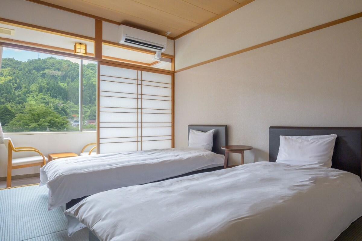 Japanese room, Non-smoking Twin bedroom no toilet