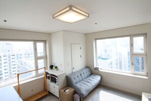 City Studio | Living area | Flat-screen TV - Gangnam Sk Duplex A (Seoul)