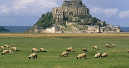 En la bahía de Mont St Michel de 2 a 6 personas