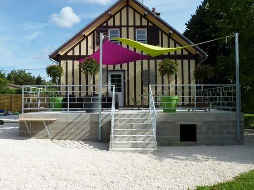 Huis 2 tot 6 personen in zeer mooi park met verwarmd privézwembad