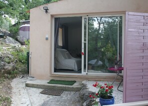 Terrace/patio - 2 rooms with patio - terrace in beautiful property (Saint-Jeannet)