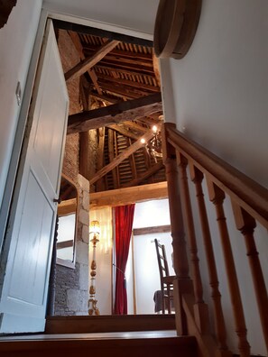 Nicht klassifiziertes Bild, 3 von 28, Schaltfläche