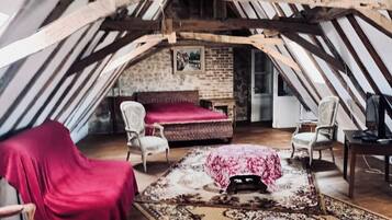 3 chambres, fer et planche Ă repasser, accĂšs Internet